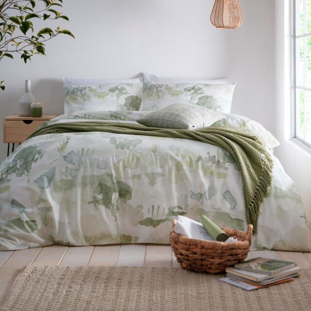 Appletree Edale Cotton Printed Green Bedding Set - King size