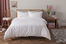 Habitat Pure Cotton 200TC White Bedding Set - Double