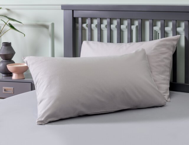 Habitat Soft and Cosy Brushed Cotton Pillowcase Pair - Grey
