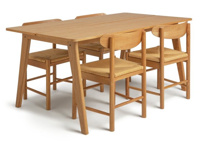 Habitat Nel Oak Dining Table & 4 Oak Chairs