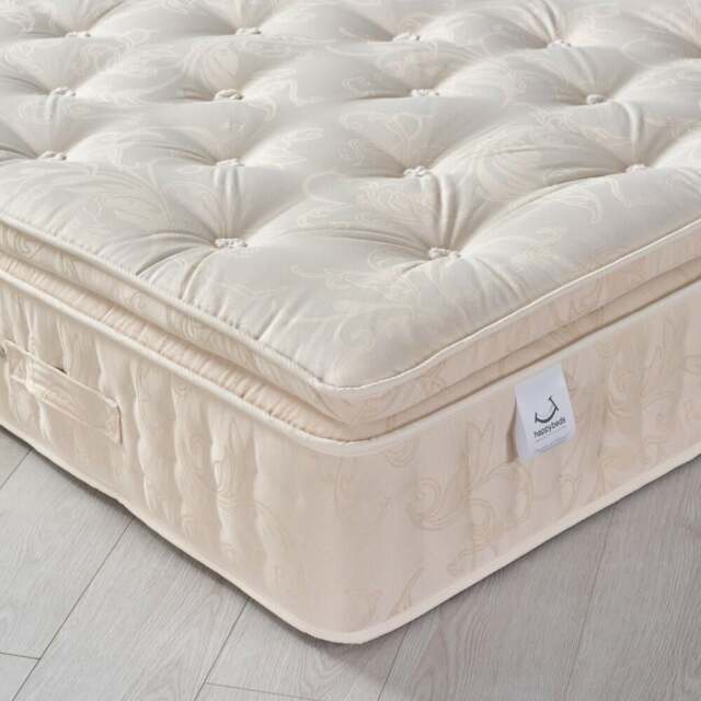 Signature 2000 Pocket Sprung Pillow Top Natural Fillings Mattress - 3ft Single (90 x 190 cm) - image 1