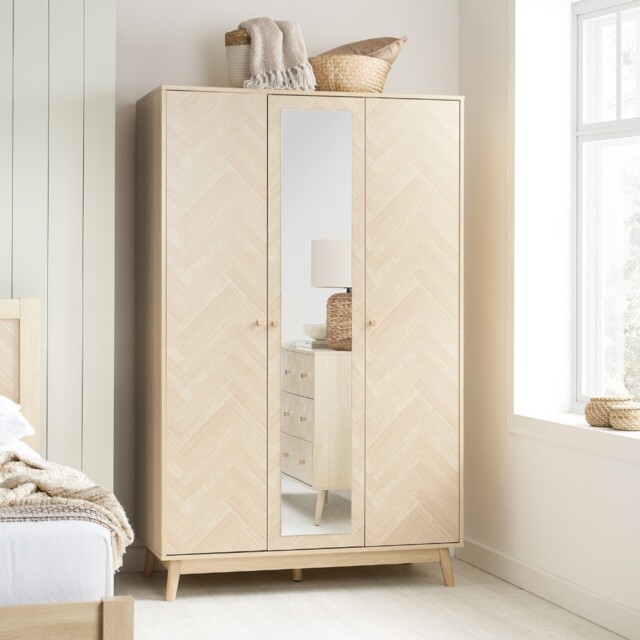 Herringford – 3 Door Mirror Wardrobe - Oak – Wooden – Happy Beds - image 1