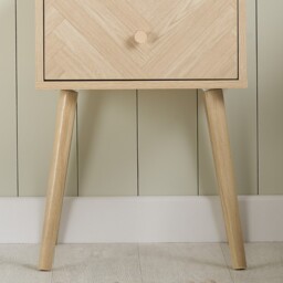 Herringford - 1 Drawer Bedside Table - Oak – Wooden – Happy Beds - thumbnail 4