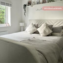 Sherlock - Super King Size - Ottoman Storage TV Bed - Natural - Fabric - 6ft - Happy Beds - thumbnail 3