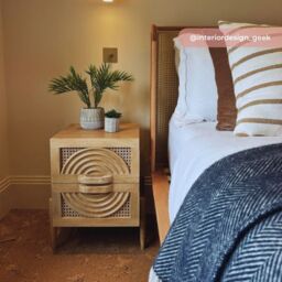 Astrid – Double – Rattan Bed with Winged Headboard - Oak – Wooden – 4ft6 - Happy Beds - thumbnail 3