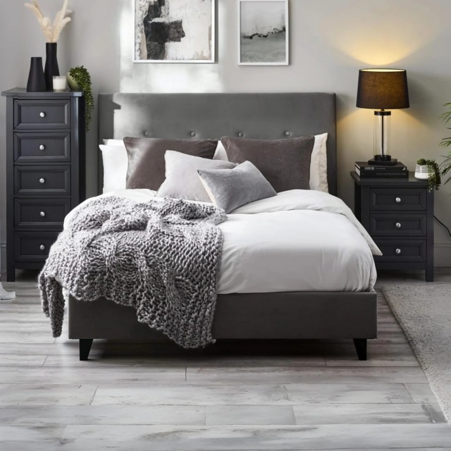 Shoreditch - Small Double Bed - Grey - Velvet - 4ft - Happy Beds - image 1