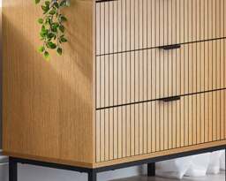 Sia Oak 3 Drawer Wooden Chest - thumbnail 2