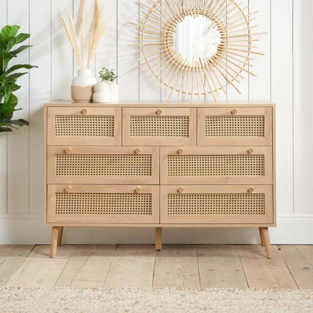 Croxley - 7 Drawer Chest of Drawers - Oak - Rattan - Wooden - Happy Beds