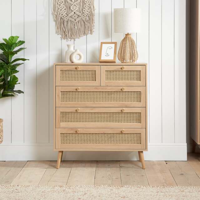 Croxley - 5 Drawer Chest of Drawers - Oak - Rattan - Wooden - Happy Beds