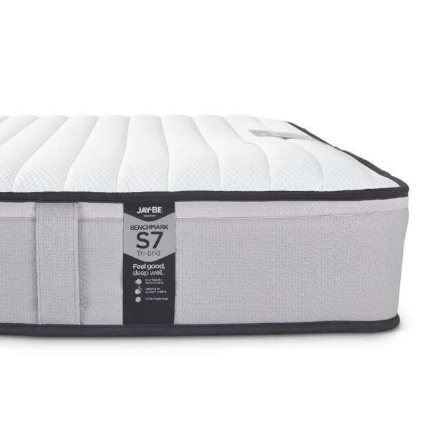 Jay-Be Benchmark S7 Tri-Brid Pocket Spring Mattress - 3ft Single (90 x 190 cm) - image 1