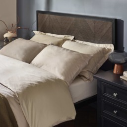 Harrison - Double - Herringbone Bed - Black/Dark Wood - Metal/Wood - 4ft6 - thumbnail 2