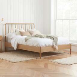 Jesper - King Size - Spindle Bed - Oak - Wooden - 5ft - Happy Beds