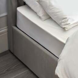 Croft - King Size - TV Bed with Storage Compartment - Light Grey - Velvet - 5ft - Happy Beds - thumbnail 5