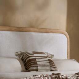 Girona - King Size - Faux Wood-Effect Fabric Trim Bed - White - Fabric - 5ft - thumbnail 3