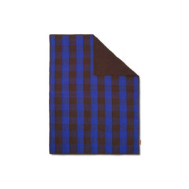 ferm LIVING Grand Quilted Blanket Choco/Bright Blue 120 x 170cm