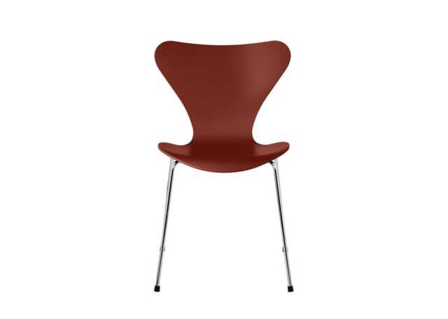 Fritz Hansen Series 7 Chair Coloured Ash Venetian Red Chrome Legs