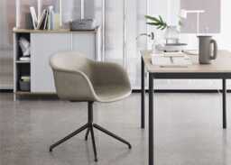 Muuto Enfold Tall Sideboard Dusty Green and Oak - thumbnail 2