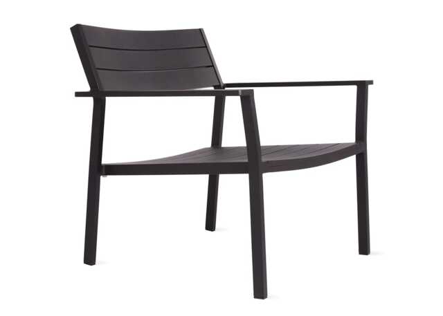 Case Eos Outdoor Lounge Chair in Black