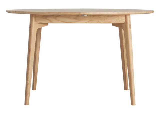 Case Dulwich Round Extending Table in Oak
