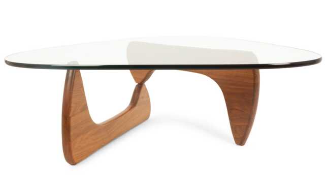 Vitra Noguchi Coffee Table Walnut