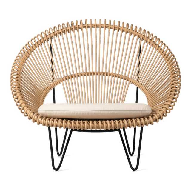 Vincent Sheppard Roy Cocoon in Camel with Natural Donau Cushion