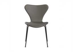 Fritz Hansen Series 7 Chair Essential Leather Lava with Black Legs