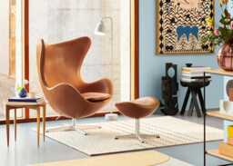 Fritz Hansen Egg Chair in Walnut Grace Leather - thumbnail 2