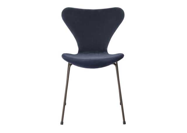 Fritz Hansen Series 7 Chair Upholstered Velvet Grey Blue
