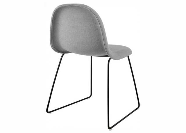 Gubi 3D Dining Chair Fully Upholstered Kvadrat Hallingdal 123 Matt Black