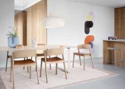 Muuto Cover Side Chair Oak with Cognac Leather Seat - thumbnail 2