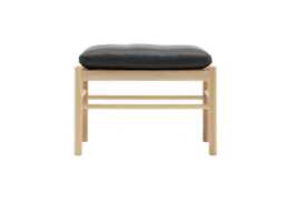 Carl Hansen & Son OW149F Colonial Footstool Soaped Oak Upholstered in Thor 301 - thumbnail 1