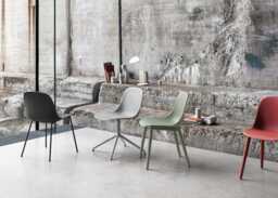 Muuto Fiber Side Chair Wood Base Normal Shell Black - thumbnail 2