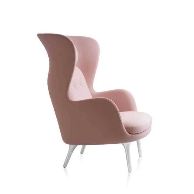 Fritz Hansen Ro Easy Chair Light Pink Aluminium Legs - image 1