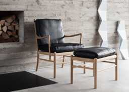Carl Hansen & Son OW149F Colonial Footstool Soaped Oak Upholstered in Thor 307 - thumbnail 2