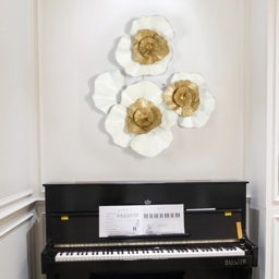 600mm x 700mm Modern Metal Flower Wall Decor Home Wall Art in Gold & White Living Room - thumbnail 3