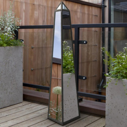 MirrorOutlet The Obelisk Black Metal Edged Mirrored Garden Ornament 120 x 25cm - thumbnail 2
