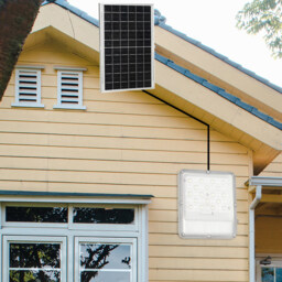 Ener-J 200W LED Floodlight with Solar Panel and Remote - thumbnail 2