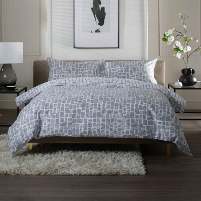 The Lyndon Company Tulle Grey Super King Size Reversible Duvet Set - image 1