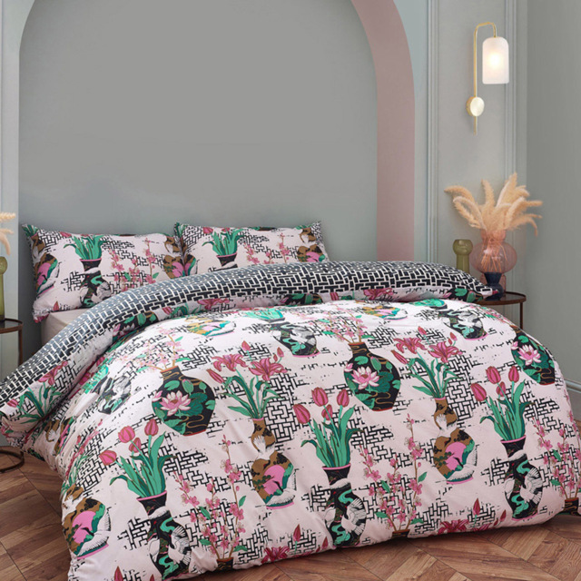 furn. Ishiko King Size Multicolour Floral Duvet Cover Set - image 1