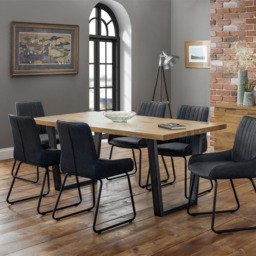 Julian Bowen Brooklyn 6 Seater Dining Table Oak