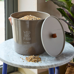 Burgon and Ball New Truffle Wild Bird Feed Tin - thumbnail 2
