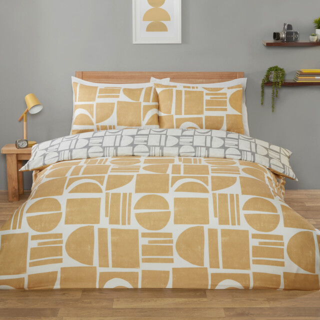 Riley Geo Mustard King Size Reversible Bedding Set - image 1