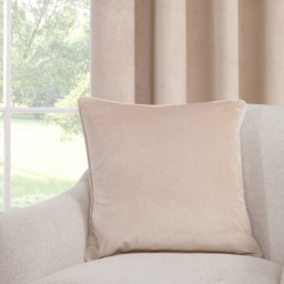 Vermont Soft Velvet Cushion Natural - thumbnail 2