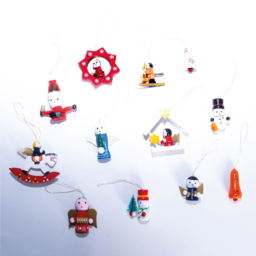 Single St Helens Wooden Hanging Decoration 12 Pack in Assorted styles - thumbnail 4