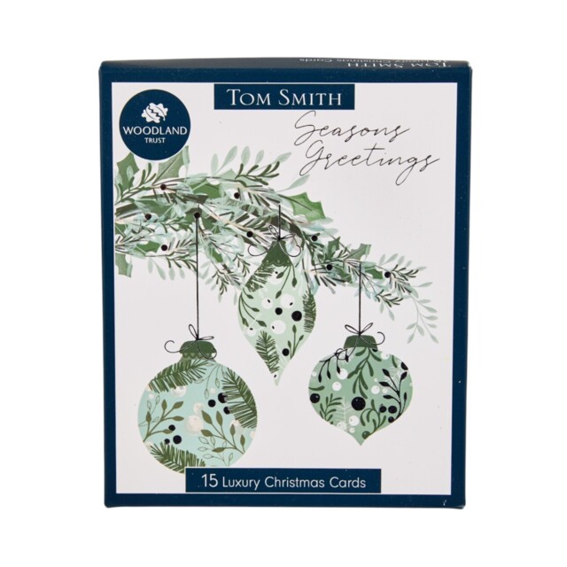 Pack of 15 Traditional Wreath Cards - image 1