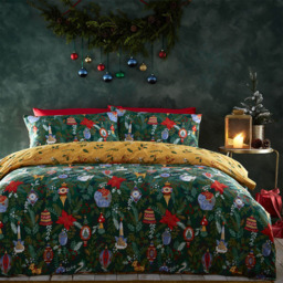 furn. Deck The Halls Double Pine Green Duvet Set