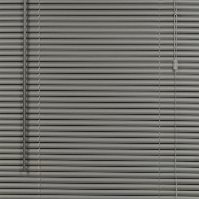 Grey PVC Venetian Blind 90 x 152cm - image 1