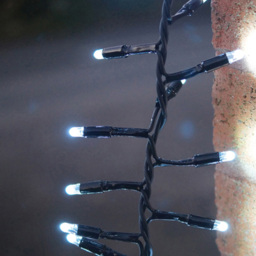 Eagle Connect Cool White 250 LED Cluster Light 5m - thumbnail 4