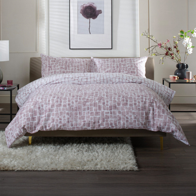 The Lyndon Company Tulle Pink King Size Reversible Duvet Set - image 1