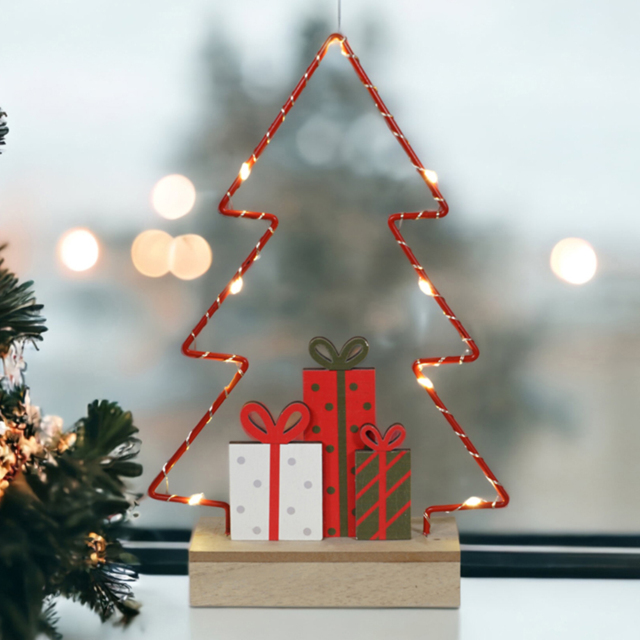 Xmas Haus Wire Frame LED Christmas Tree 26cm - image 1